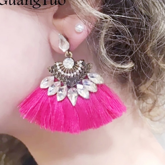 Crystals & Tassels Gorgeous Drop Fringe Earrings - Picture 4 of 5